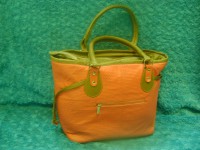 Bolso de piel Z03